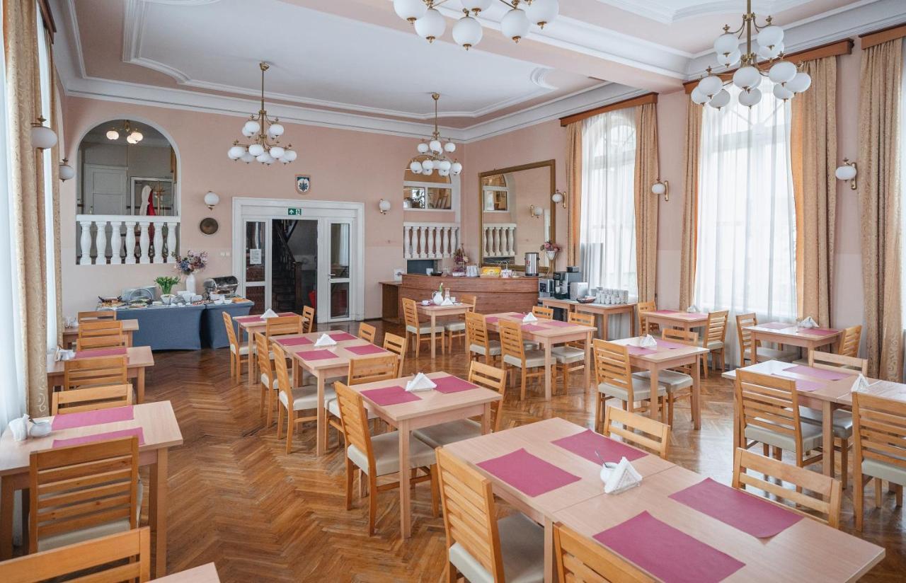 Jasny Palac Zakopane Ngoại thất bức ảnh